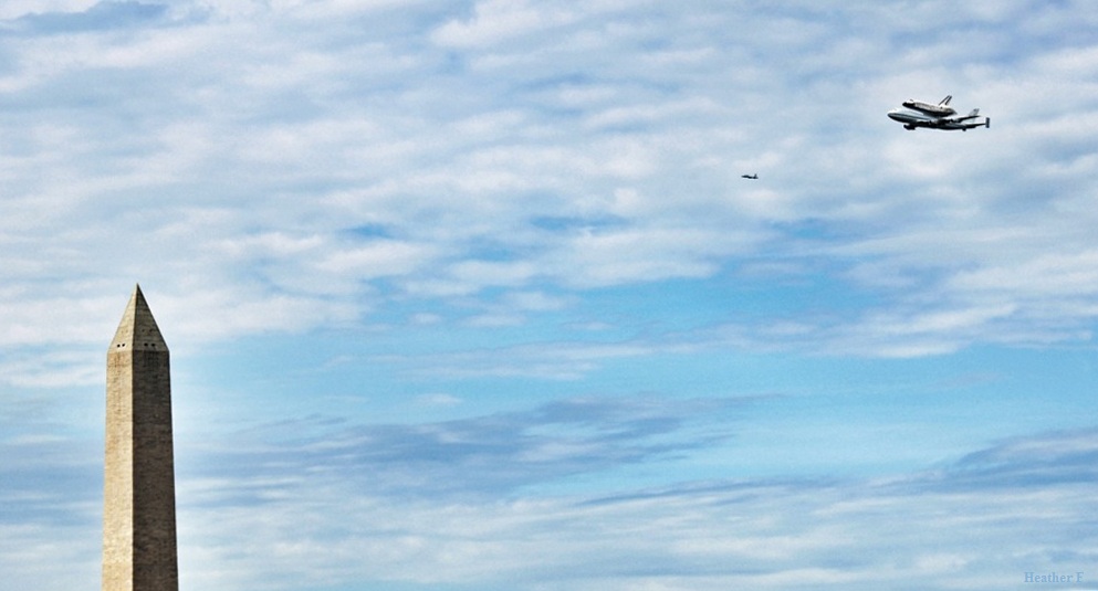 Space Shuttle Discovery over the nation's capital